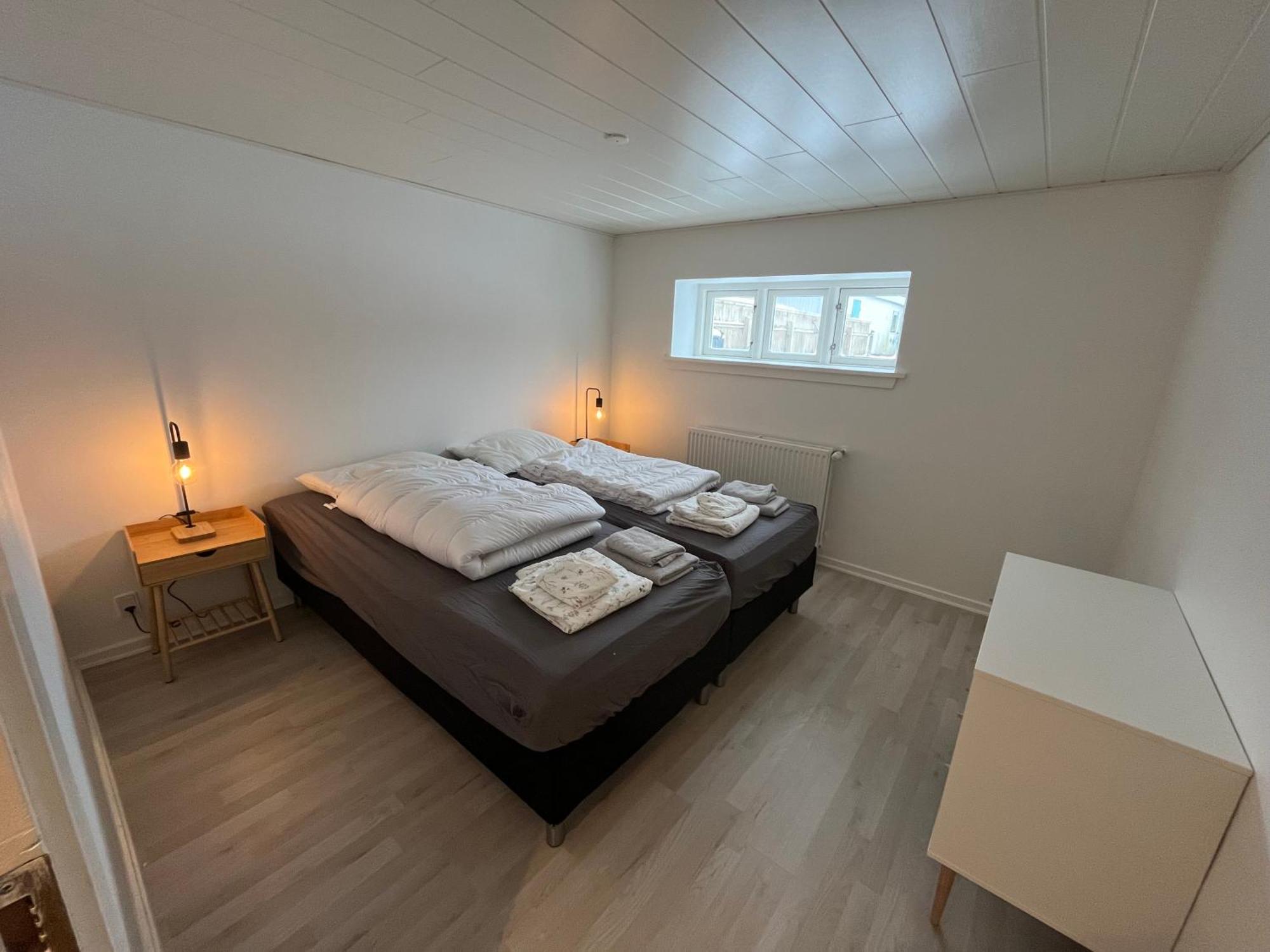 Skon Lejlighed Med Egen Terrasse Og Have Taet Pa Centrum I 스카겐 외부 사진
